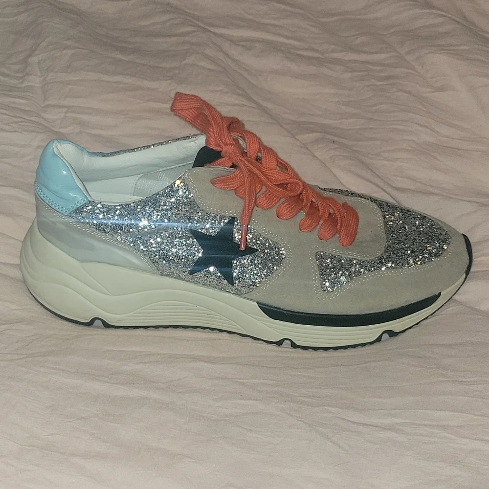 Shoes - Picture 2 of 3